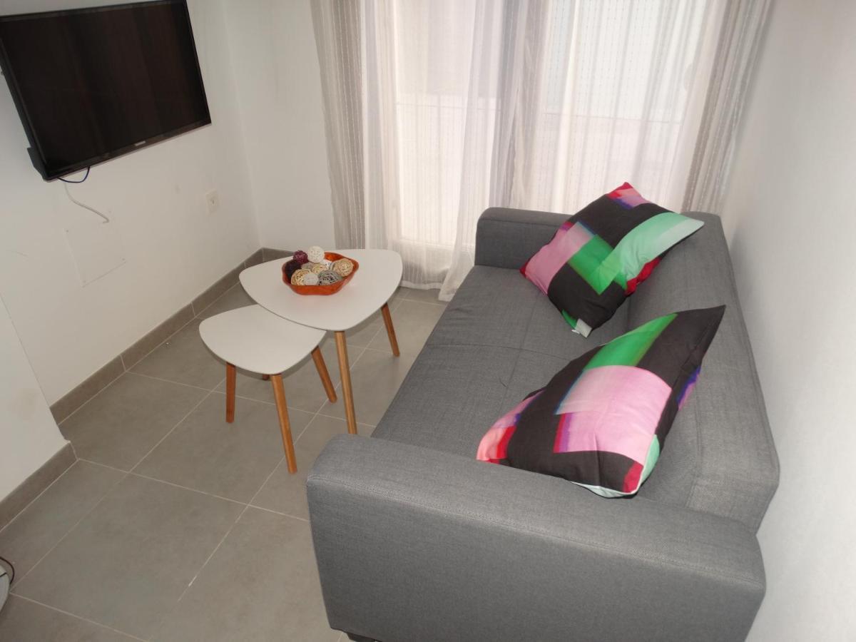 Malaga Apartamentos - Jinetes, 23 المظهر الخارجي الصورة