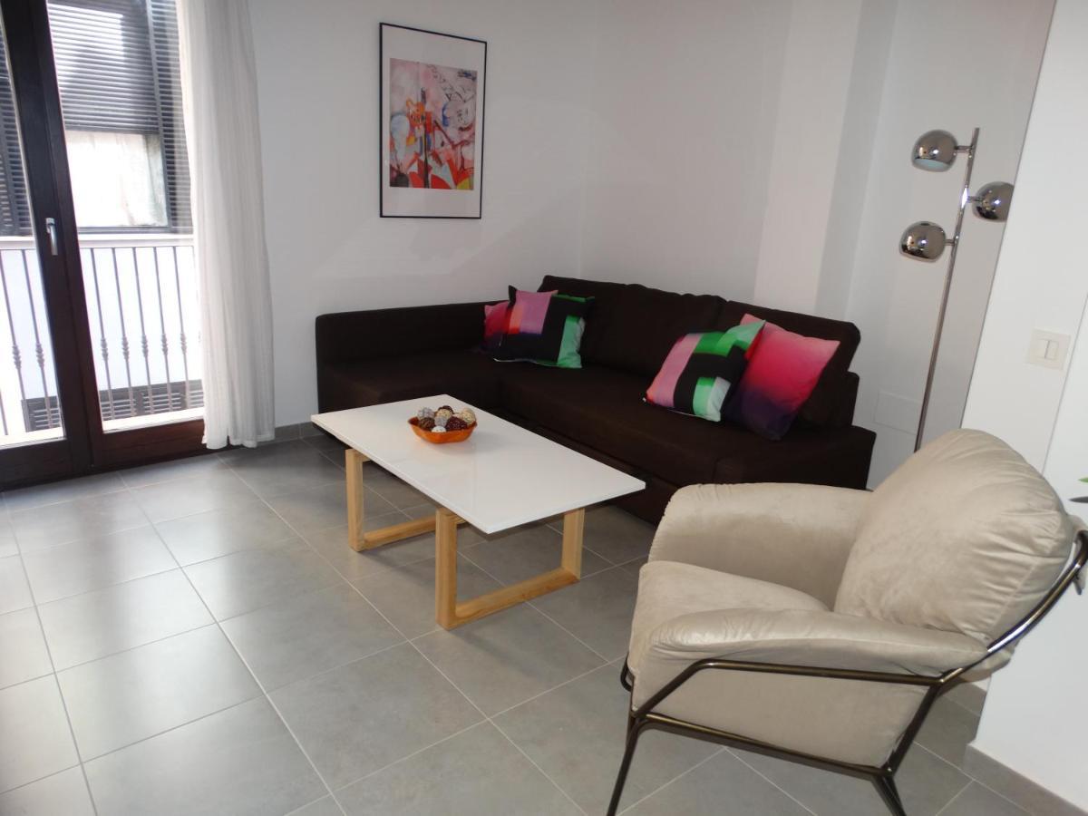 Malaga Apartamentos - Jinetes, 23 المظهر الخارجي الصورة