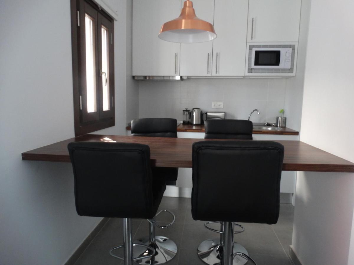 Malaga Apartamentos - Jinetes, 23 المظهر الخارجي الصورة